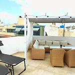 Hjs Plaza I * Las Palmas de Gran Canaria