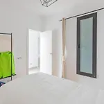 Apartament Hjs Plaza I