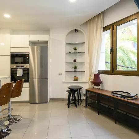 Apartament Hjs Plaza I