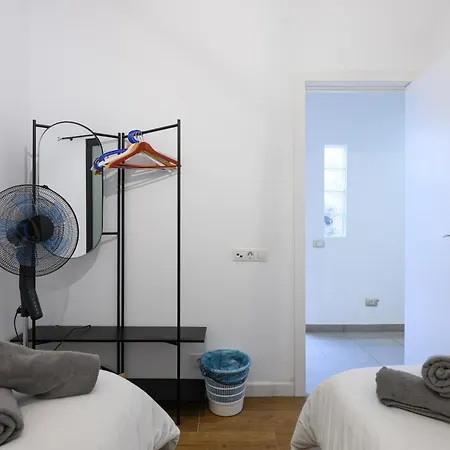 Hjs Plaza I Apartament *