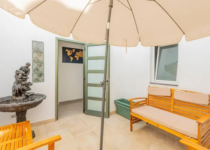 Hjs Plaza I Διαμέρισμα