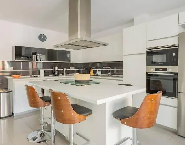 Hjs Plaza I Lägenhet *